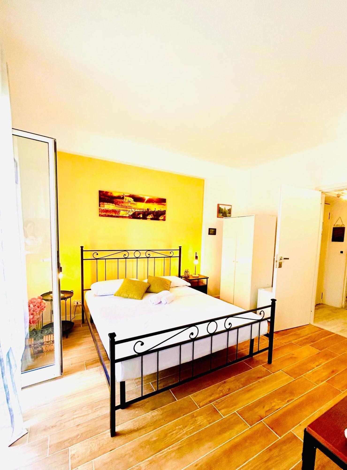 Domus Flavia Trastevere * Roma